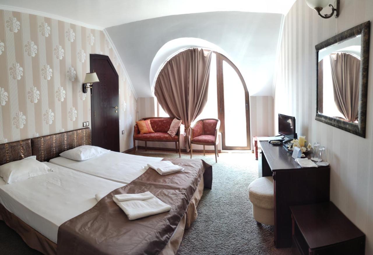 Guest House Palazzo เบียลา ภายนอก รูปภาพ